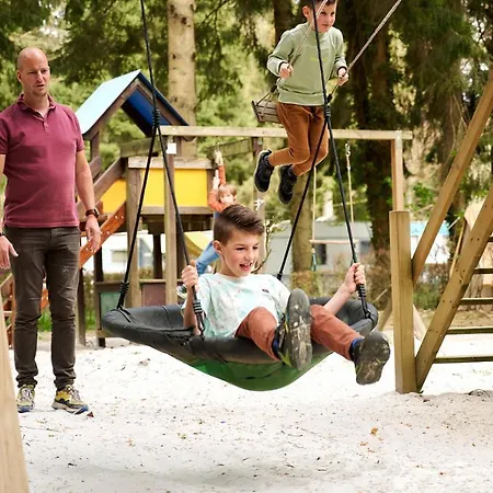 Lüks kamp alanı Tipi Tent In De Ardennen *
